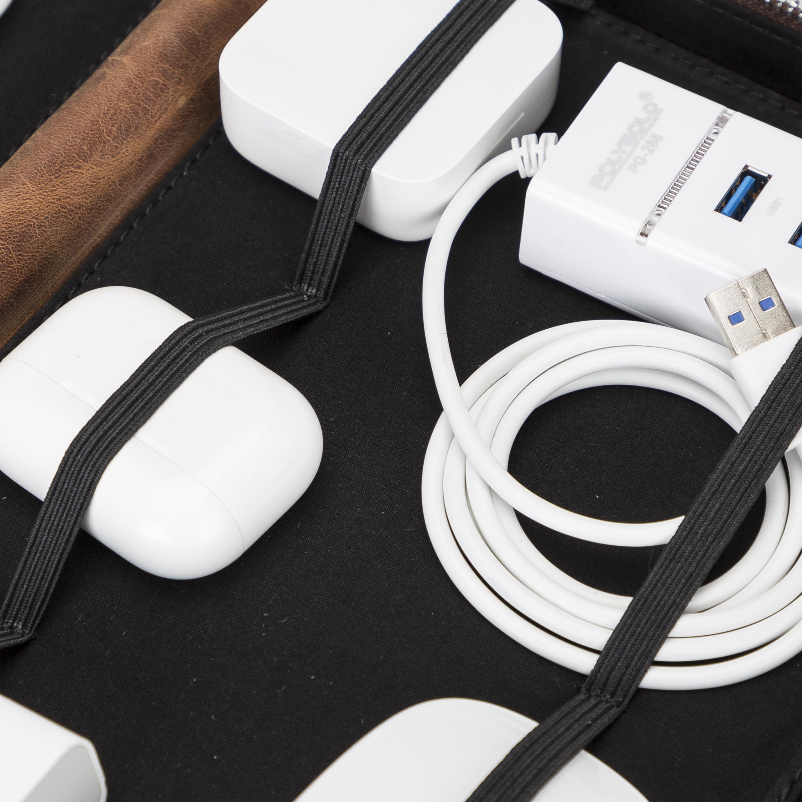 Full-Grain Leather Cable Organizer Case for Tech Accessories