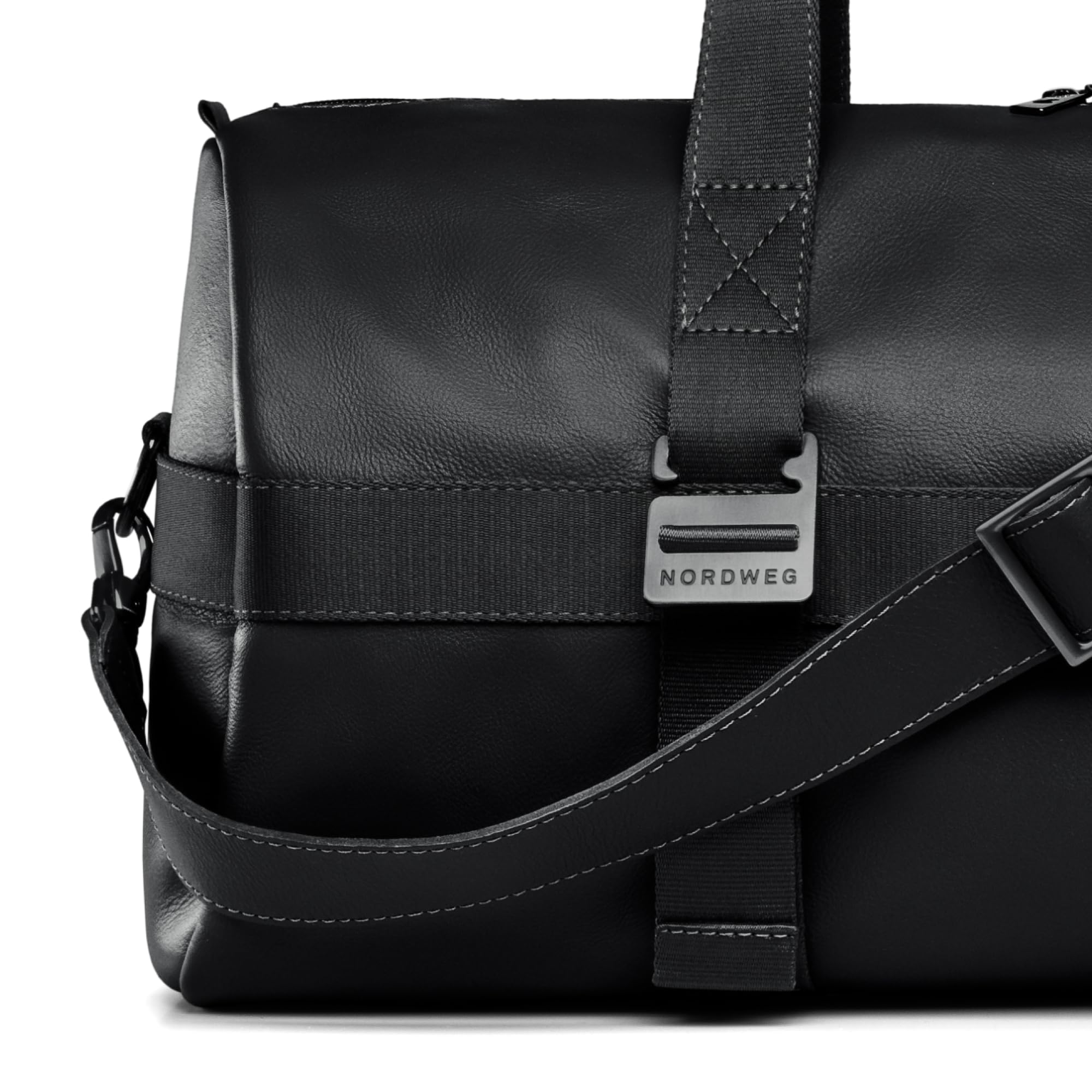 38L Leather Weekender Duffel Bag with Waterproof Pouch
